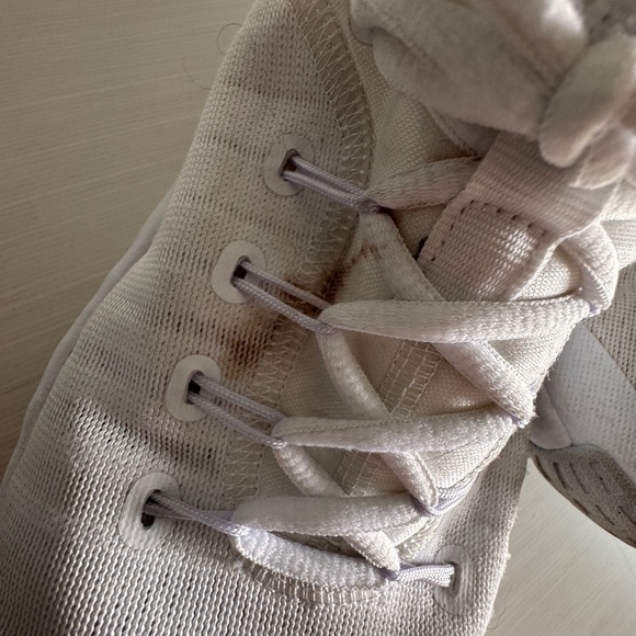 Nike 10 Women’s Metcon Free Platinum White - Picture 6 of 7